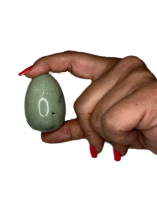 Green Aventurine yoni egg